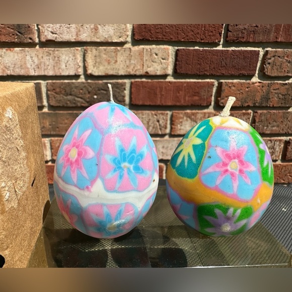 Swazi Candles Two Egg Shaped Floral Multicolored Handmade In Switzerland Candles - Picture 3 of 8